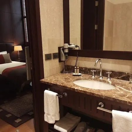 1898 Aparthotel 4*
